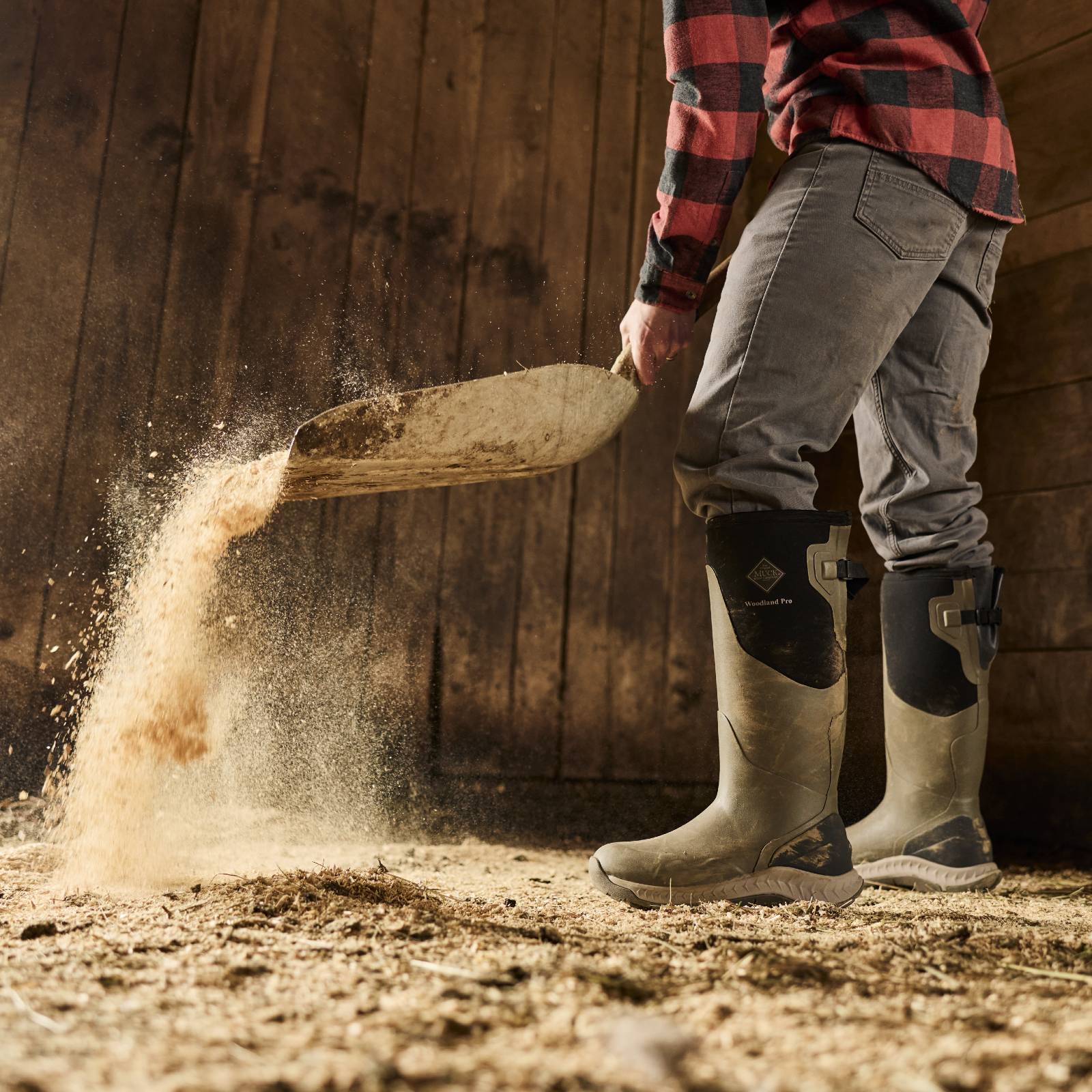 Woodland Pro Men's 17 Outdoor Boot - Image 7